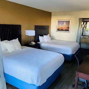 Standard Room Two Double Beds Smoking